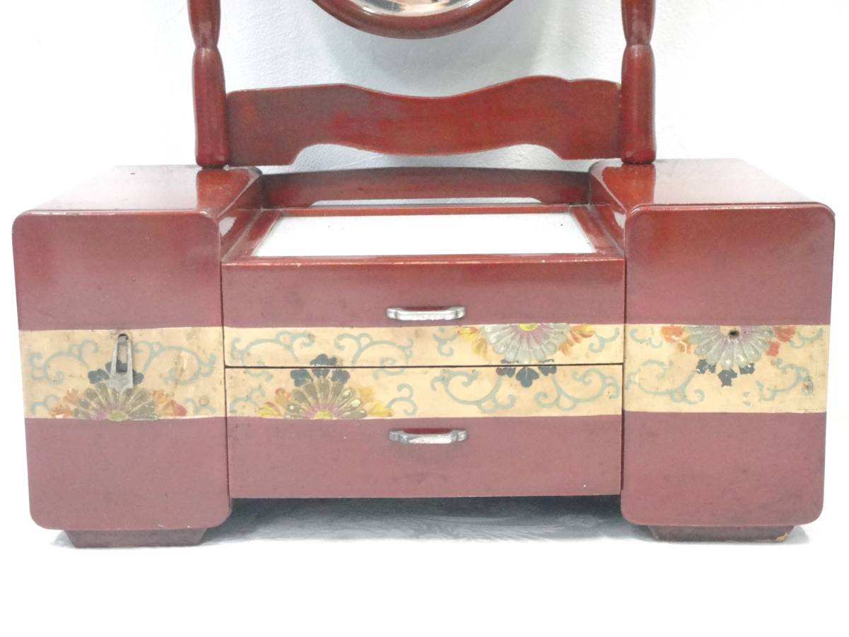 Qga444 姫鏡台 昭和レトロ 和風 ドレッサー 漆 暗めの朱色 菊のデザイン ヴィンテージ 古道具 家具 難あり Used 鏡台 ドレッサー 売買されたオークション情報 Yahooの商品情報をアーカイブ公開 オークファン Aucfan Com
