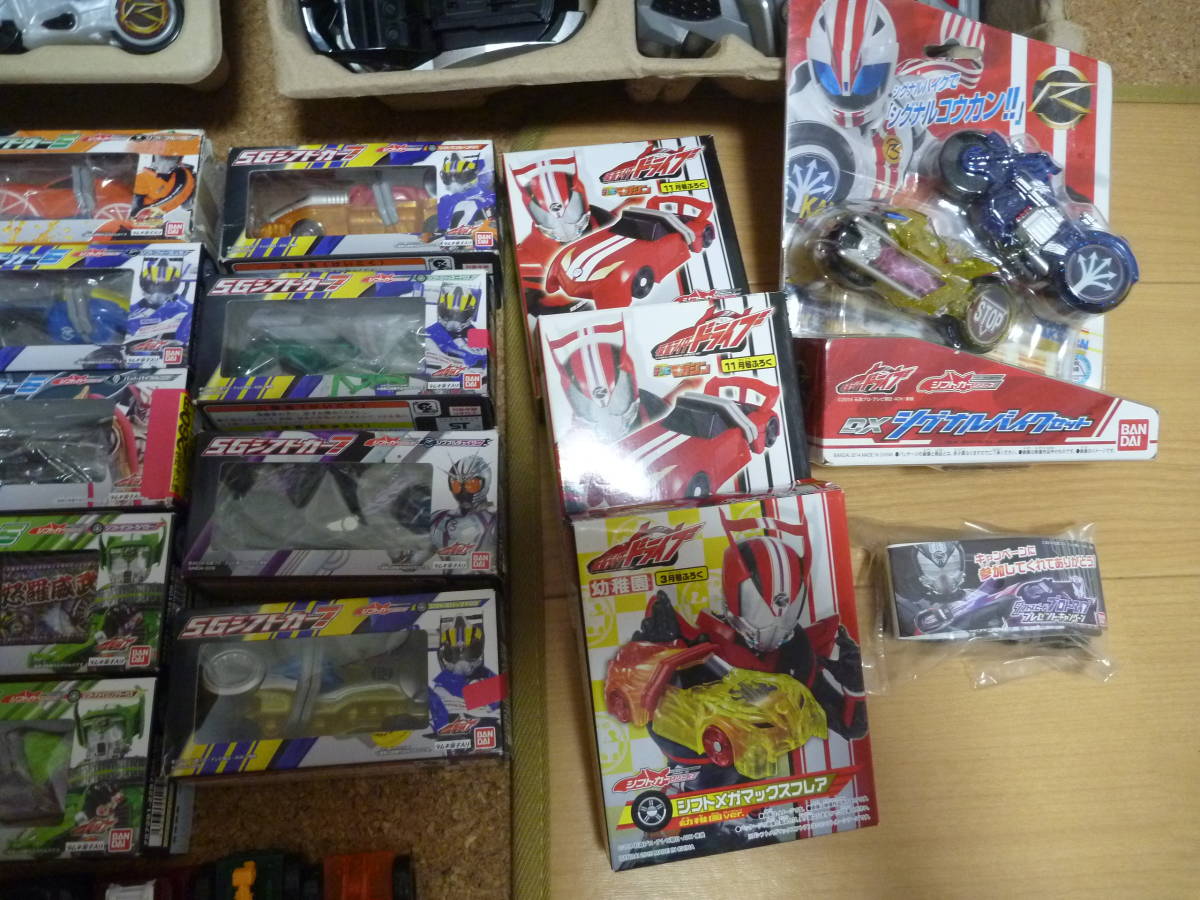 [中古] 仮面ライダードライブ ベルト マッハドライバー炎　シフトスピードプロトタイプ メガマックスフレアなど 変身ベルト 仮面ライダードライブ DXマッハドライバー炎 相場金額買取コレクター 特撮ヒーロー ベルト