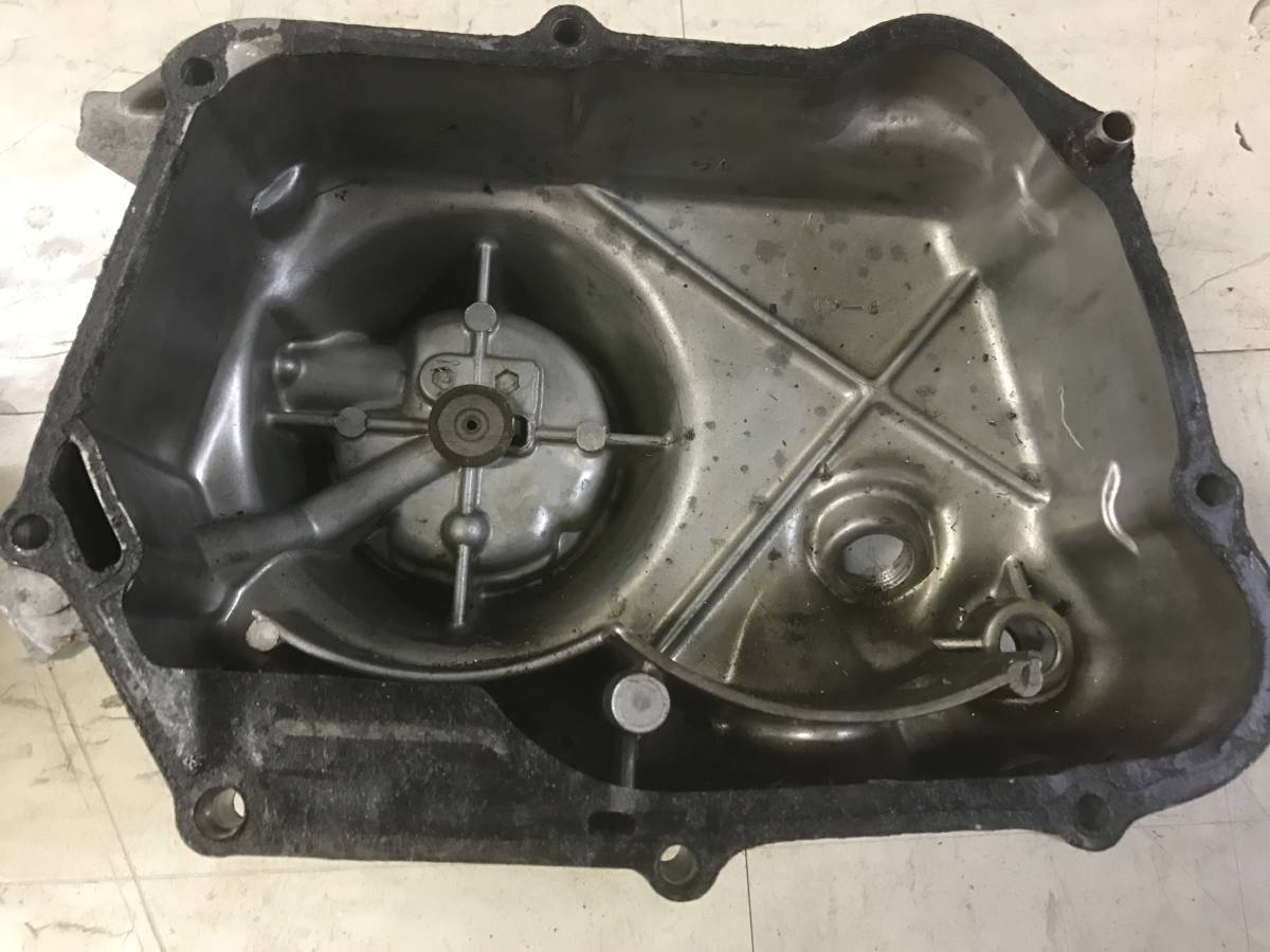 ホンダ ダックス ST50 クランクケースST70クラッチカバー 