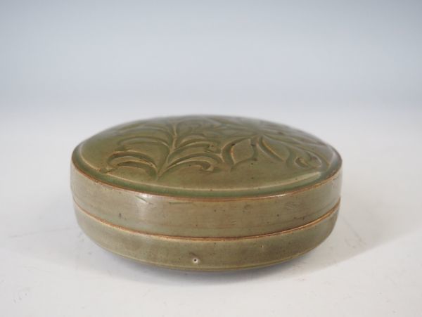中国陶磁器耀州窯青磁刻花紋蓋物合子北宋時代花瓶花器唐物古玩古陶磁