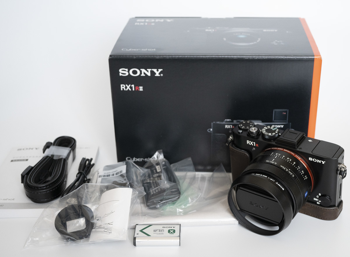 SONY  DSC-RX1RM2 オマケ付 DSC-RX1RM2 SONY Camera オマケ付 公式通販 Digital Cyber-shot Sony