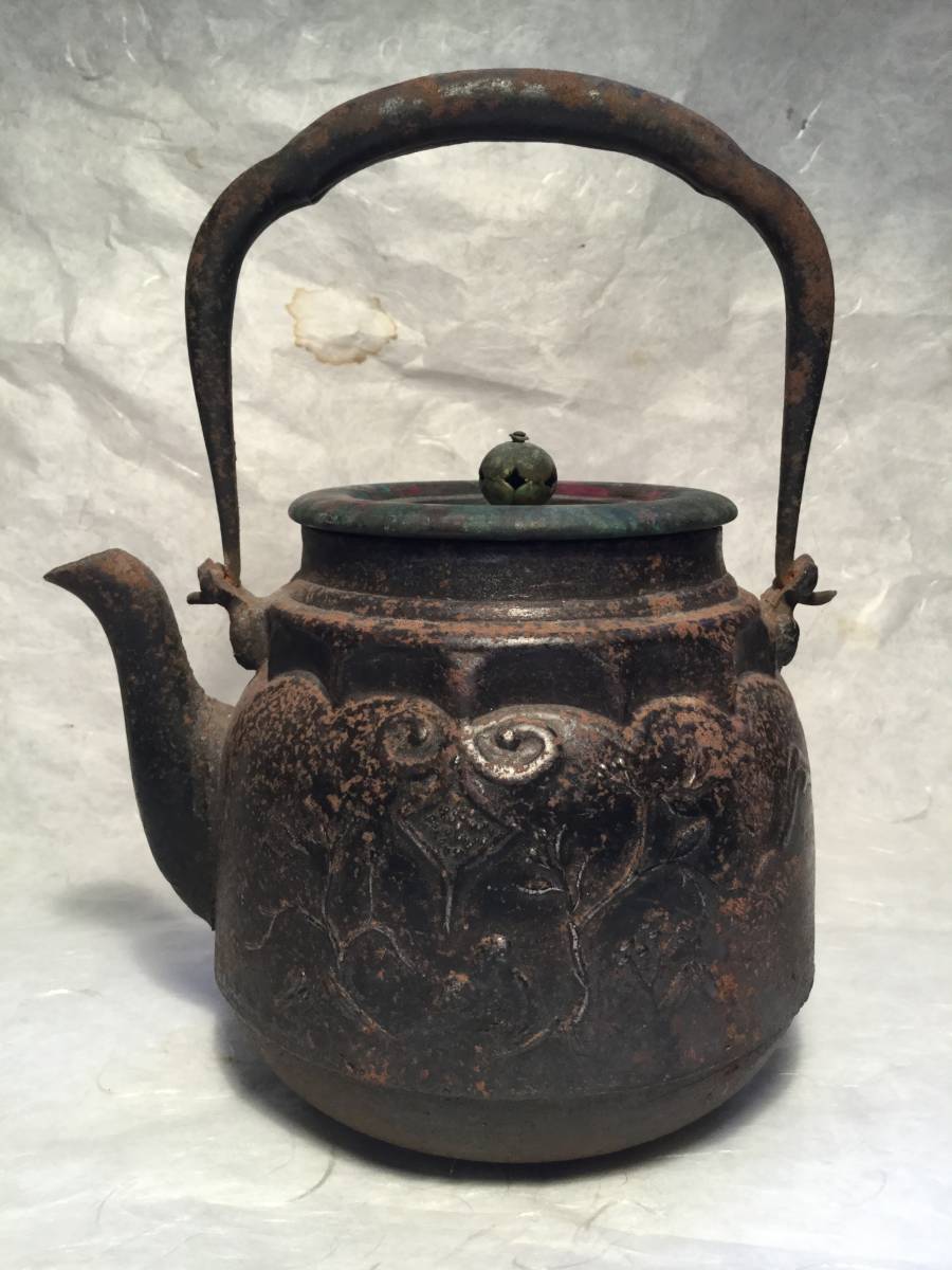 新作，得価 時代 鉄瓶 龍文堂 造 在銘 銅蓋 茶道具 煎茶道具(鉄瓶)｜売買されたオークション情報、yahooの商品情報をアーカイブ公開 - オークファン 鉄瓶