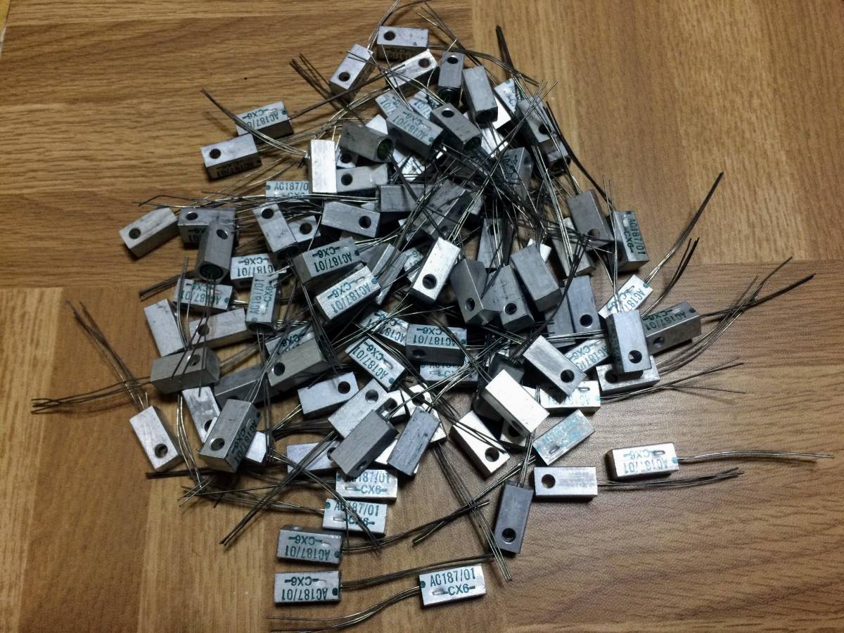 新作登場，送料無料 AC187/01 100個 ゲルマニウムトランジスタ エフェクター自作等にどうぞ(トランジスタ)｜売買されたオークション情報、yahooの商品情報をアーカイブ公開 - オークファン トランジスタ