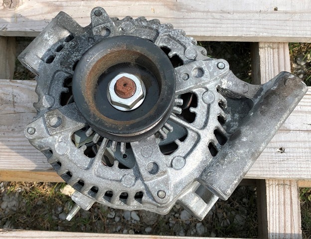 レクサス LS460 ダイナモ オルタネーター 動作確認済み パーツ 部品