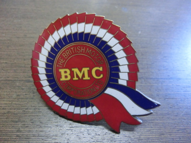 品質保証，高品質 ＢＭＣグリルバッジ ゴールド 全車対応(エンブレム)｜売買されたオークション情報、yahooの商品情報をアーカイブ公開 - オークファン その他