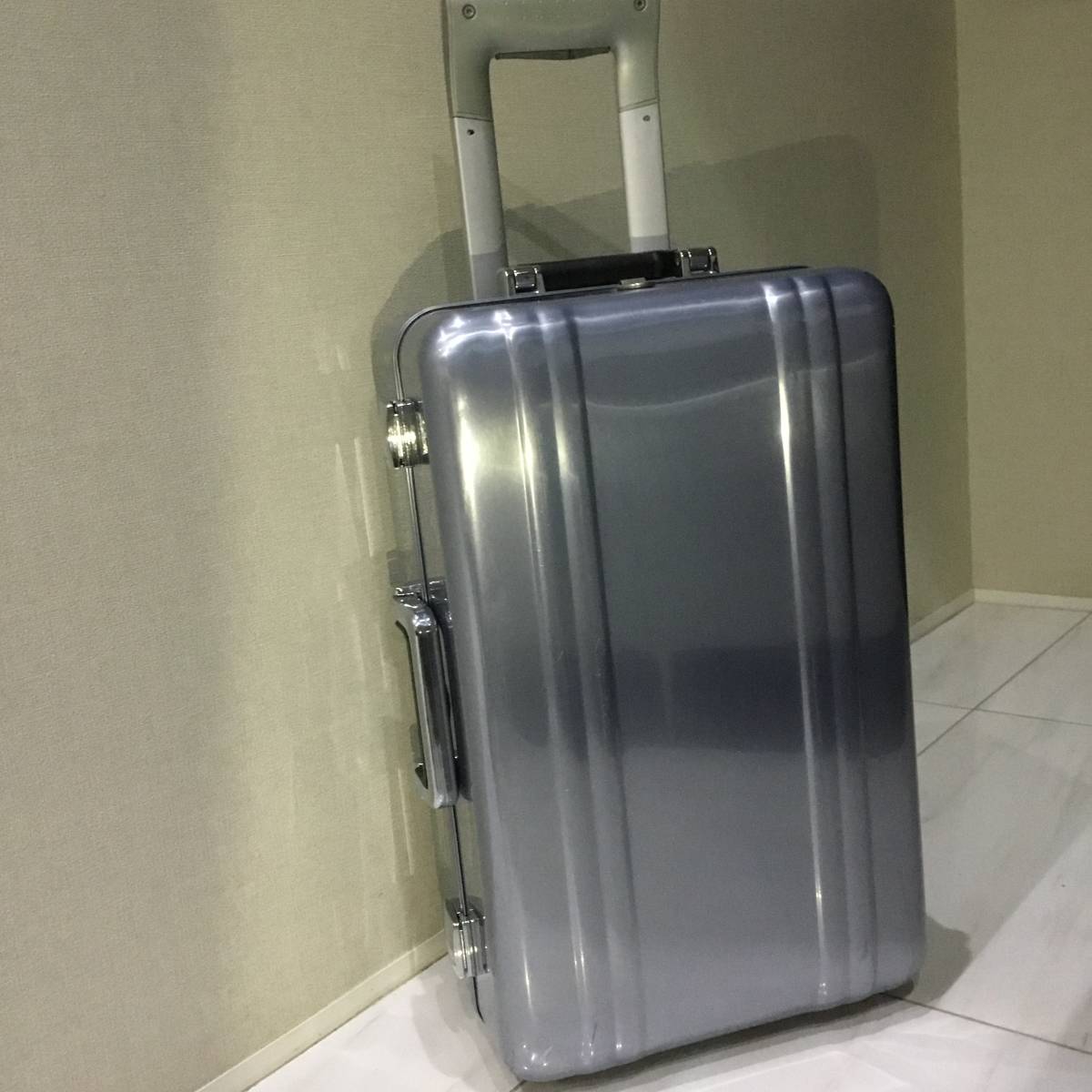 ZERO HALLIBURTON ZR21 機内持ち込み可能 只*鏡様 ZERO HALLIBURTON