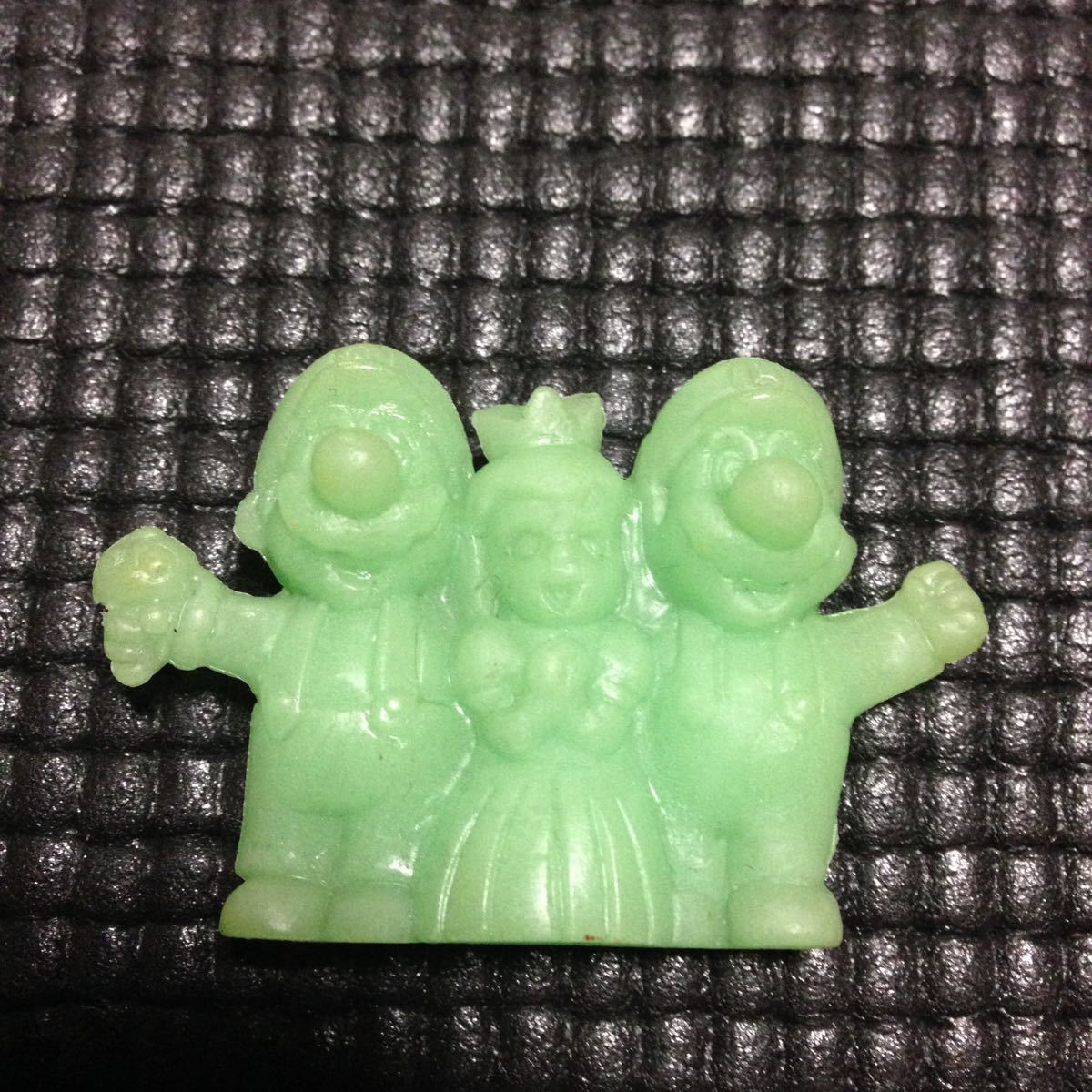 昭和レトロ ファミコン チョコ 消しゴム スーパーマリオ 蓄光 マリオ