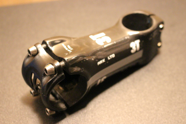 送料無料 3T ARX-LTD カーボンステム 90mm φ31.8 6° [ビチアモーレ