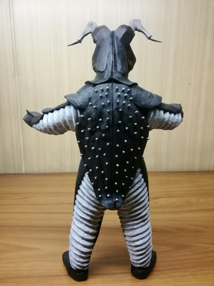 怪獣ガレージキット完成品!怪獣無法地帯 THE MONSTER CLASSICシリーズ