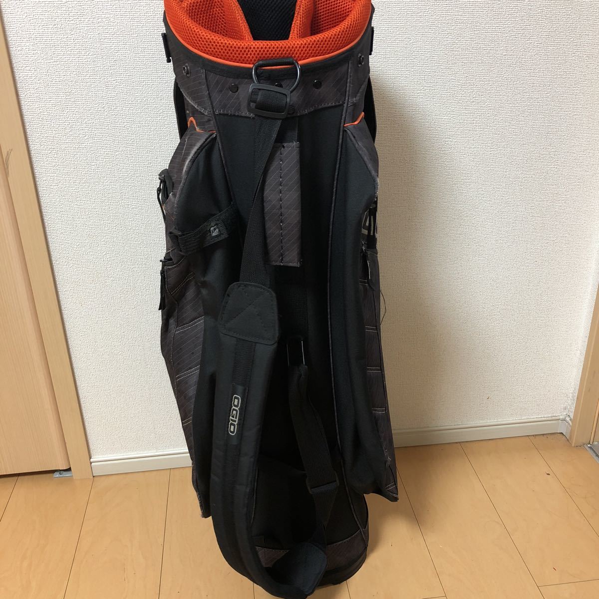 OGIO・15分割・本格アスリート仕様キャディバッグ ,ページをご覧頂き