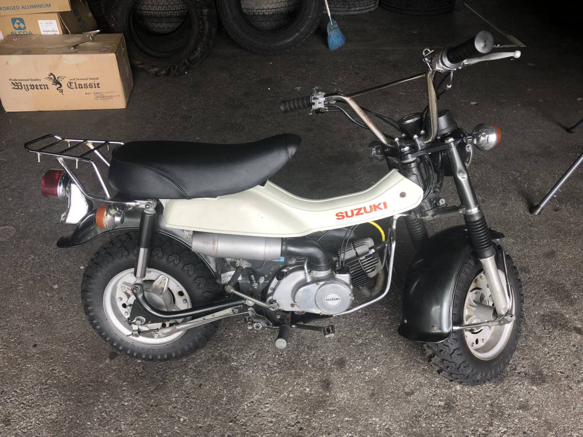 スズキ☆ レッツ4 FI車☆実動 売り切り 4スト車 エコ通勤 通学AF58