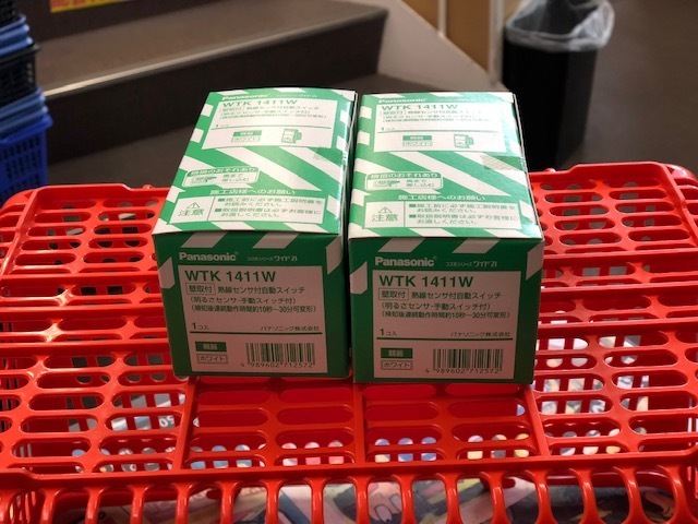 Panasonic★熱線センサ付きスイッチ【WTK1411W】新品2個M
