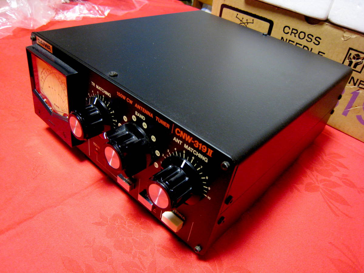 とってもとっても美品なダイワCNW-319Ⅱクロスアンテナチューナー