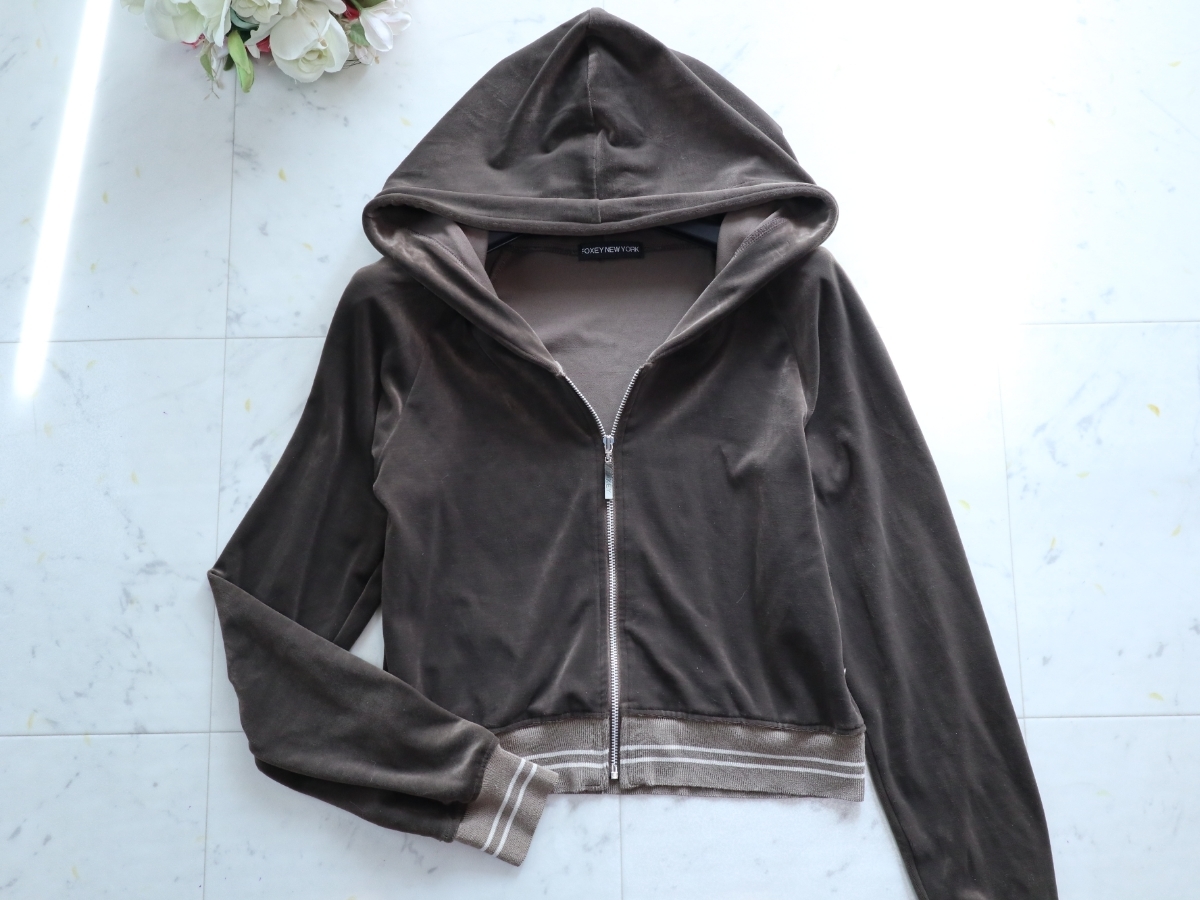 ベロア フォクシー パーカーの通販 FOXEY 美品 近年 フード トップス 