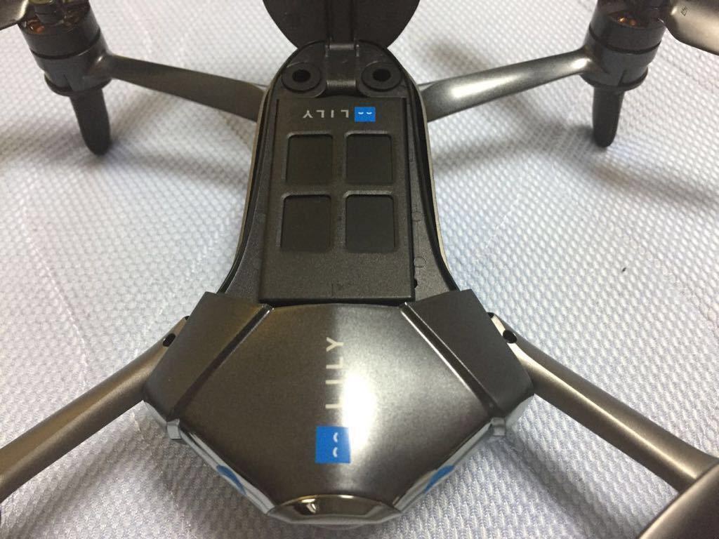 Lily Next-Gen Camera， Drone. Reinvented. Pro package ドローン 1円スタートMAVIC proよりコンパクト