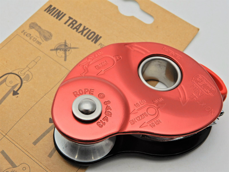 竜U524◆美品 PETZL ぺツル MINI TRAXION ミニトラクション P07 セルフジャミングプーリー （ロッククライミング/クライマー/山岳道具）