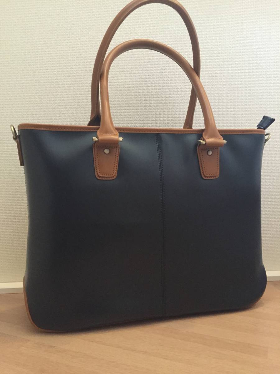 【新作入荷，人気】 ドイツ製最高級ボックスカーフ 伊王室御用達 ZANOBETI 本革 ２Way ビジネストートバッグ PC収納付き 濃紺/ショルダー付き(トートバッグ)｜売買されたオークション情報、yahooの商品情報をアーカ トートバッグ