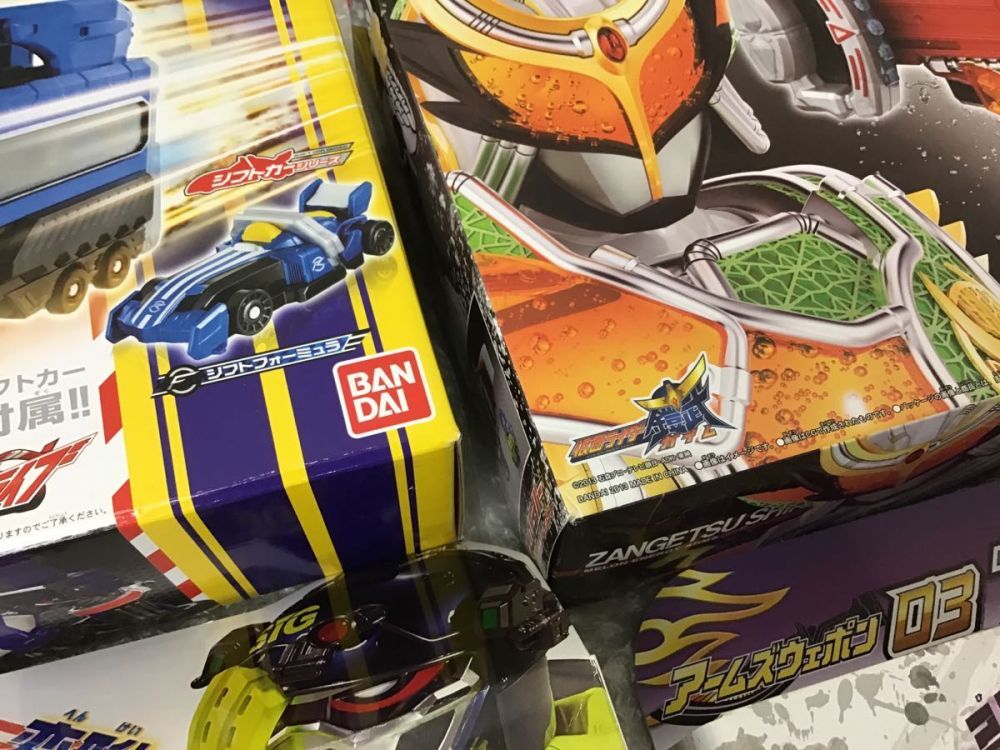 バンダイ 仮面ライダーエグゼイド 等 DXガシャコンマグナム DXゲネシスドライバー&メロンエナジーロックシード 他