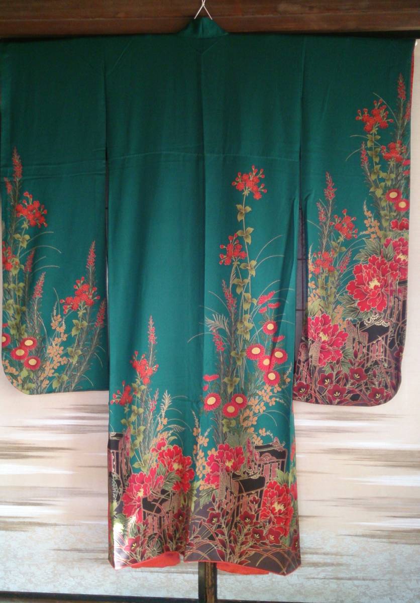 【新作登場，100%新品】 振袖 正絹 帯を含む6点セット レンタルより ずっとお得(振袖)｜売買されたオークション情報、yahooの商品情報をアーカイブ公開 - オークファン 振袖