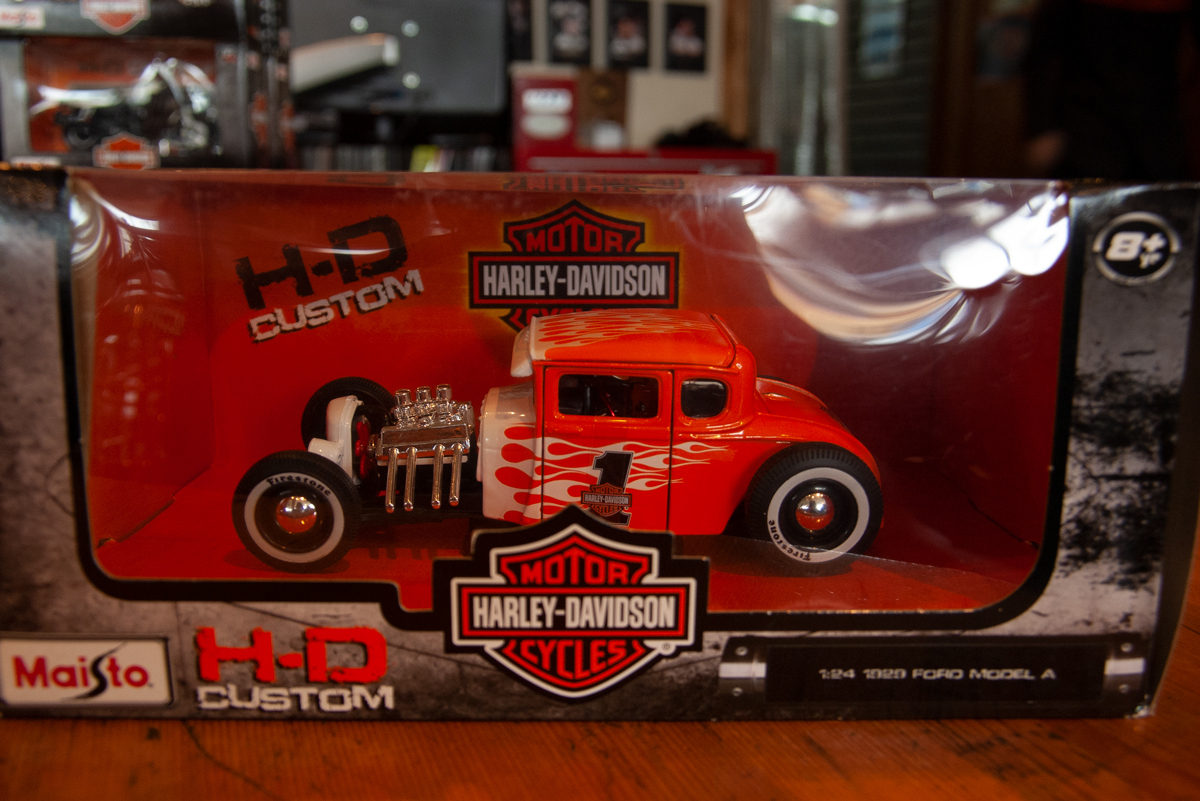 【2025，100%新品】 ハーレーダビッドソン ミニカー マイスト maisto 1929 フォード モデルA FORD MODEL A 1/24 H-D Custom HOT ROD HARLEY(マイスト)｜売買されたオークション情報、yahooの商品情報をアーカイブ公開 - オークフ マイスト