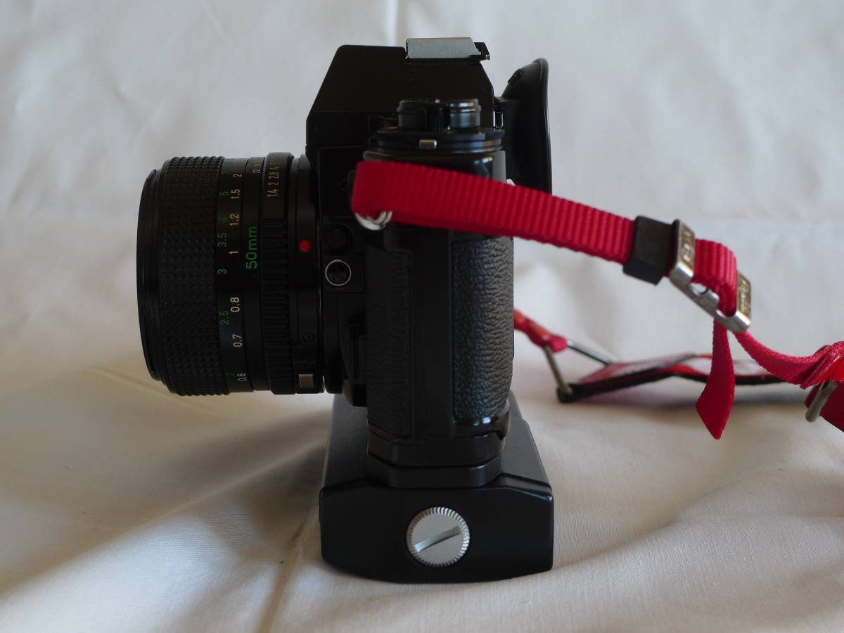 美品 ニコン Nikon F2 フォトミック フィルムカメラ ボディ DP-1