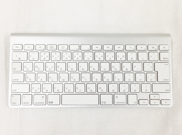 Apple iMac MB950J/A 一体型PC 21.5型 2009 C2D E7600 3.06GHz 4GB HDD500GB Sierra 10.12 NVIDIA GeForce 9400M 中古 訳あり T3579774