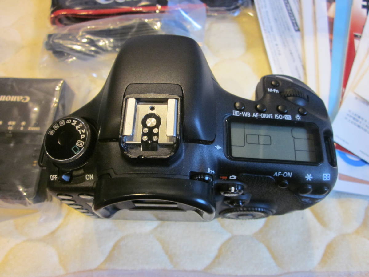キャノン Canon EOS7D 元箱、付属品付、 EOS 7D Canon ☆極上美品☆