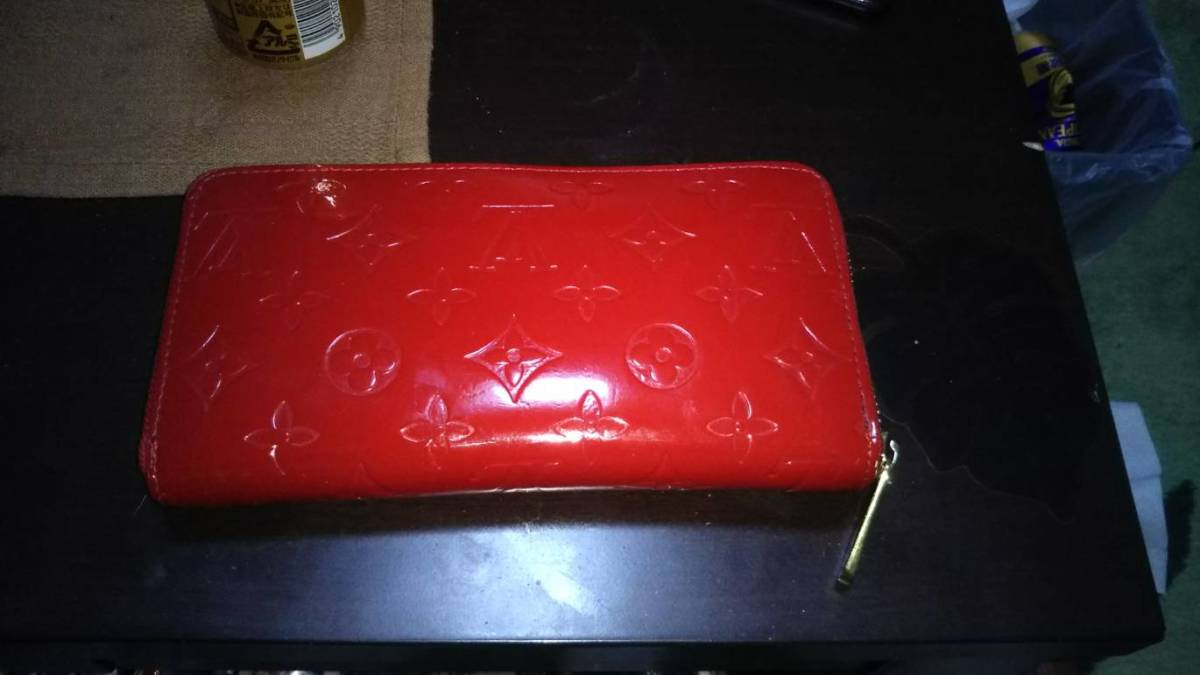 お得，セール ルイヴィトン ヴェルニ ジッピーウォレット(その他)｜売買されたオークション情報、yahooの商品情報をアーカイブ公開 - オークファン 服飾小物