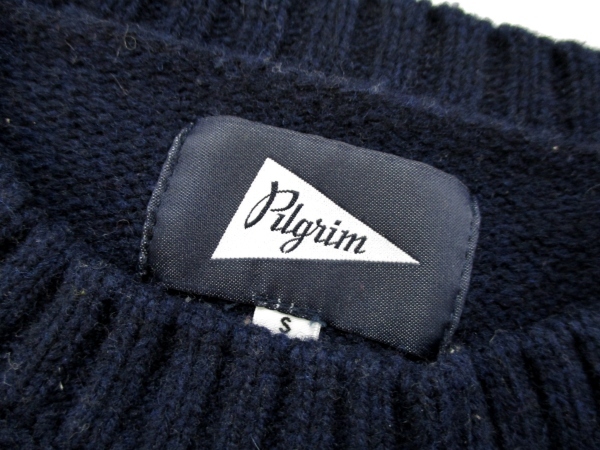 ▼▽ BEAMS Pilgrim Syrf+Supply 長袖 ニット セーター ロゴ刺繍 ネイビー S ▽▼ 【O-3986】