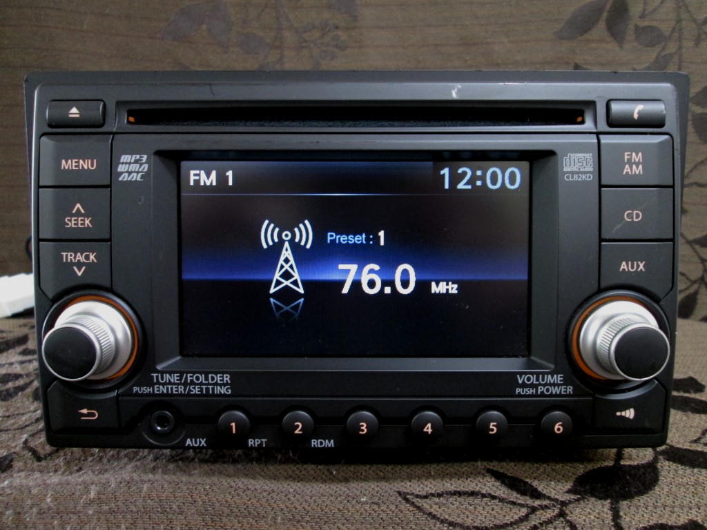 ☆マツダ DW3W デミオ純正 2DIN CDデッキ 点検整備済☆ CD＆MD