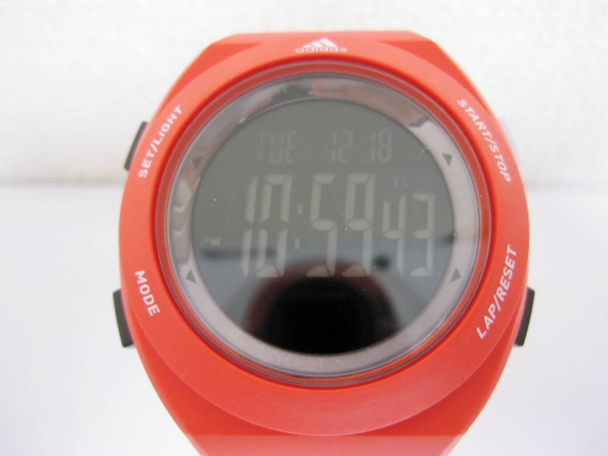 高品質，得価 アディダス adidas デジタル 腕時計 ADP3209 レッド(アディダス)｜売買されたオークション情報、yahooの商品情報をアーカイブ公開 - オークファン アディダス
