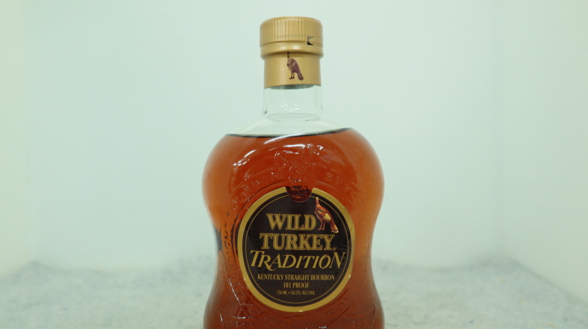 ワイルドターキー トラディション 750ml 箱付