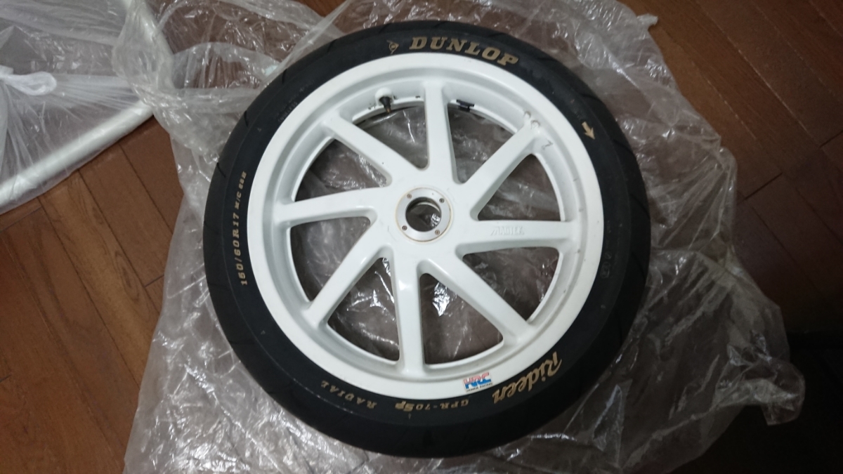 中古 ホンダ HONDA NSR250R MAGTEC マグテック リアホイール ホワイト