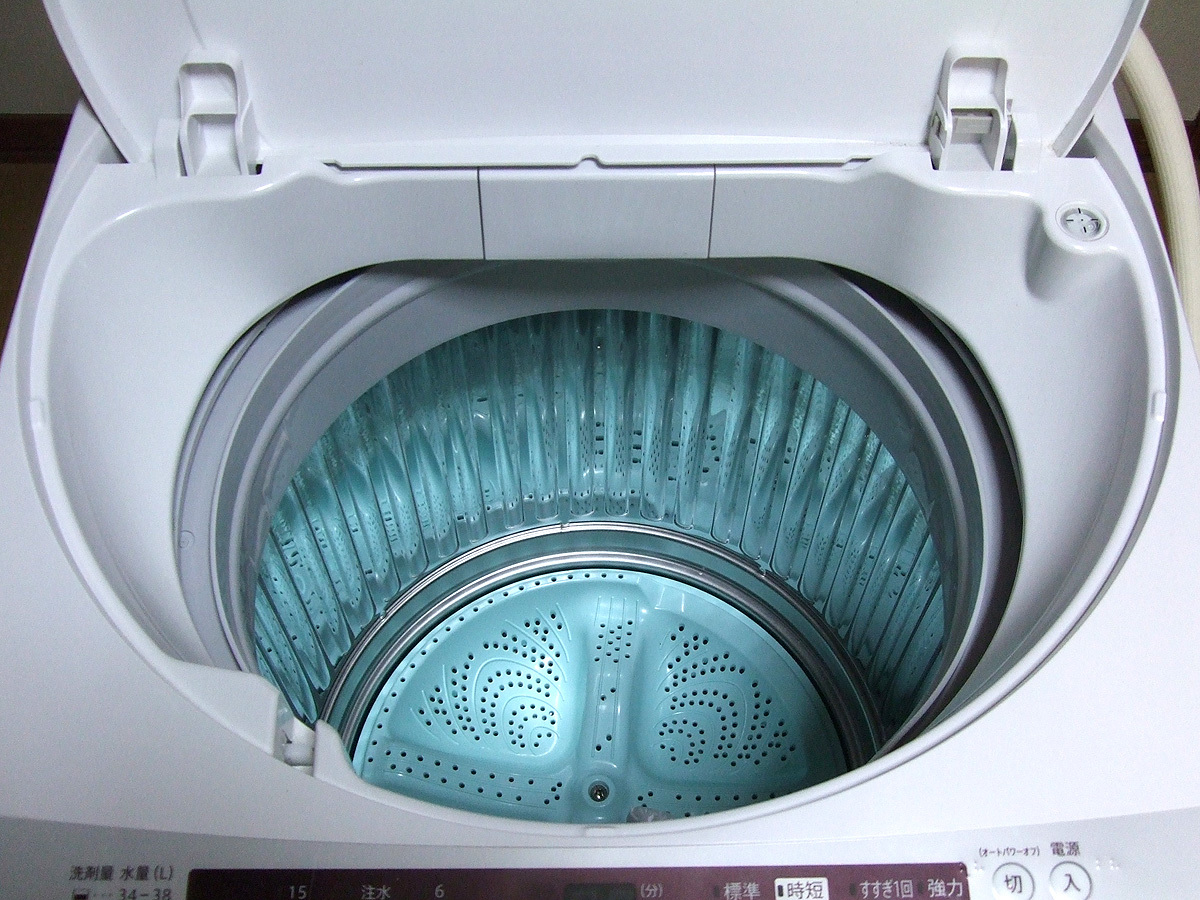 札幌市内無料配送】 シャープ 洗濯機 ES-GE60P-P 2015年製 完動品 6.0