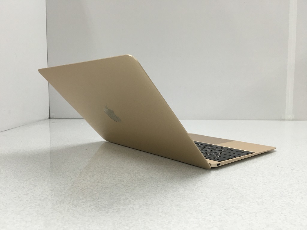 ベージュ系 大注目 Macbook 15 ゴールド Usキーボード ノートpc Pc タブレットベージュ系 22 512 Laeknavaktin Is
