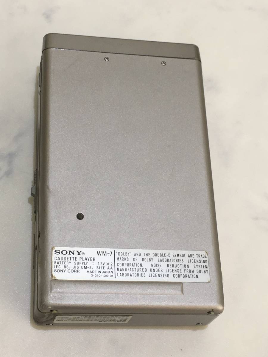 ソニー オートリバース ウォークマン WM-7 ジャンク 【格安発送
