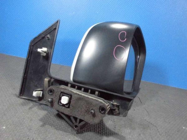 ★送料無料★1E107 ワゴンR スティングレー MH23S 右ドアミラー(H104)