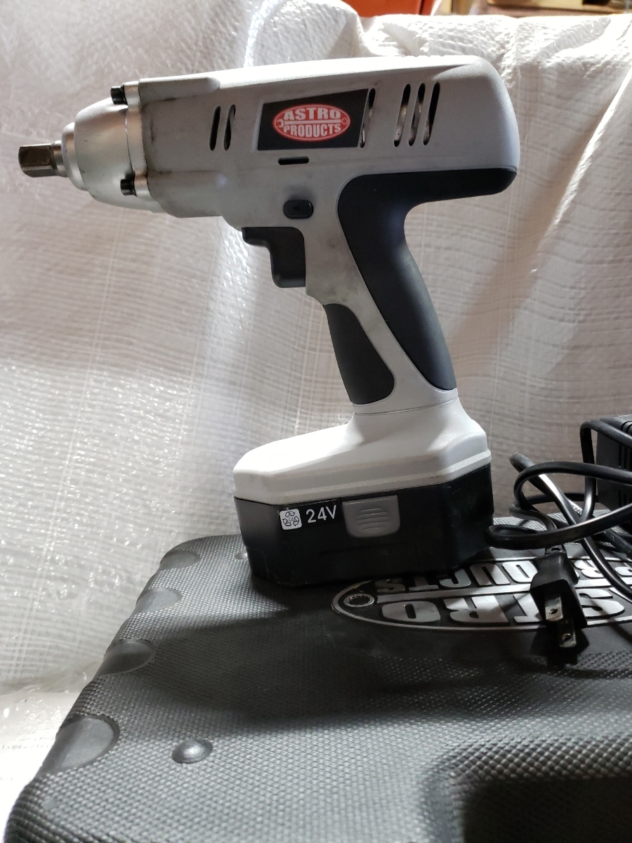 アストロプロダクツ 電動インパクトレンチ 24V 充電器セット アストロ 