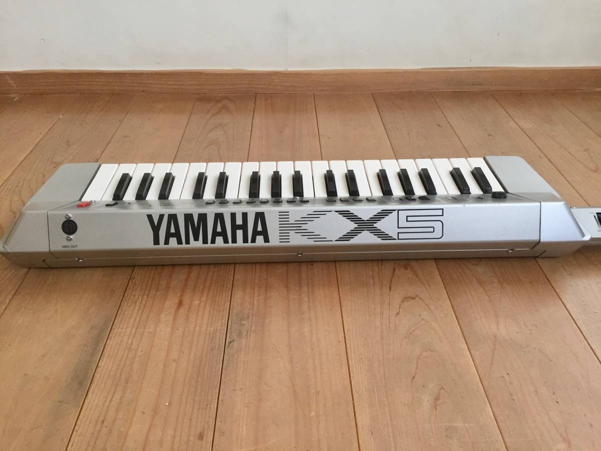 名機 YAMAHA ヤマハ KX5 /ショルダーキーボード MIDIキーボード / 純正