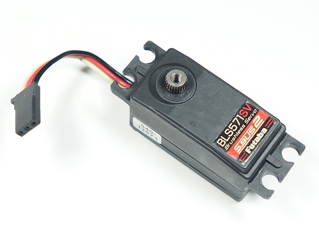 Futaba BLS571SV サーボ　未使用品 中古】フタバ BLS571SV ブラシレスデジタルロープロサーボ
