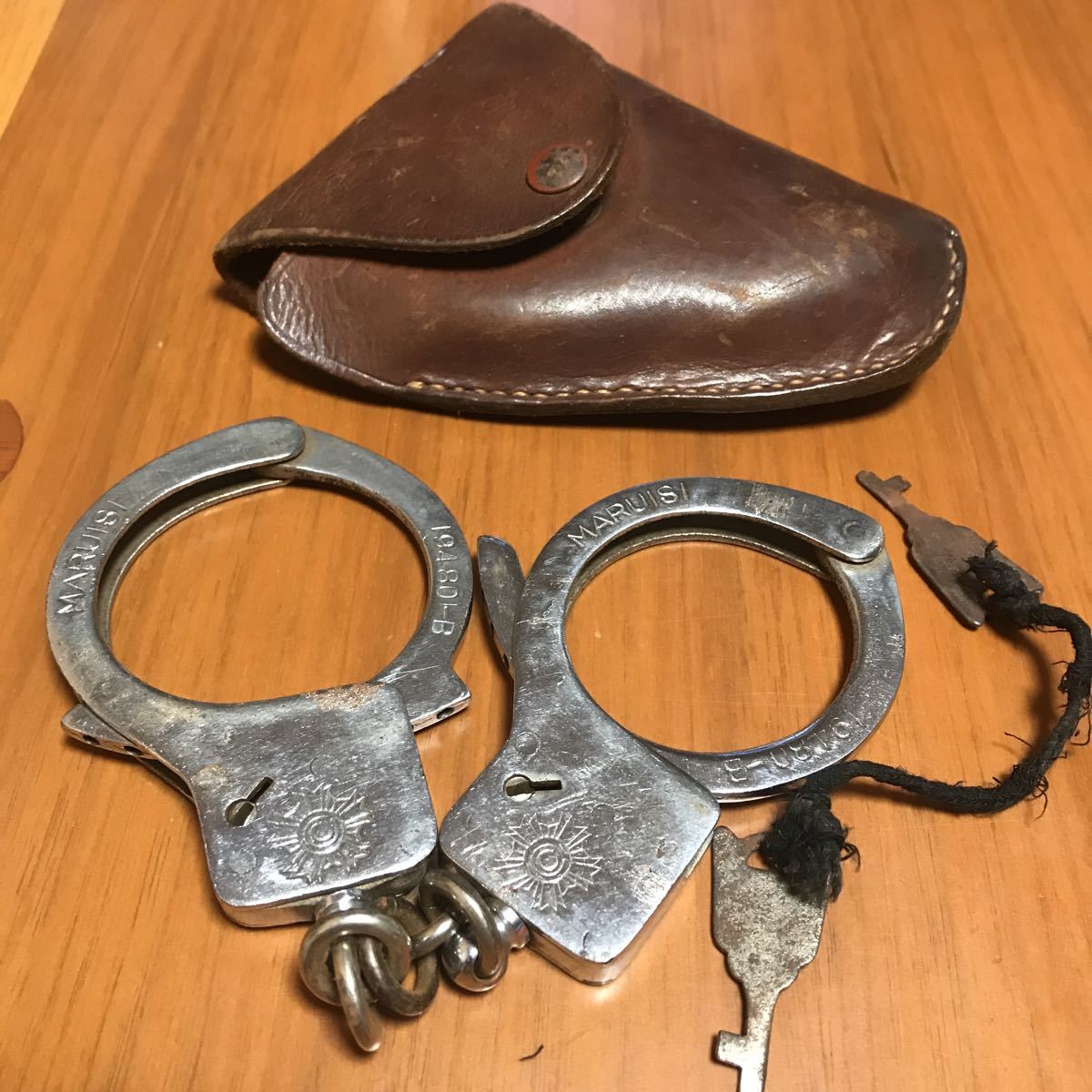 手錠 MARUISI 高知刑務所 人気定番，HOT 旭日章刻印 旧型 刑務官 Yahoo