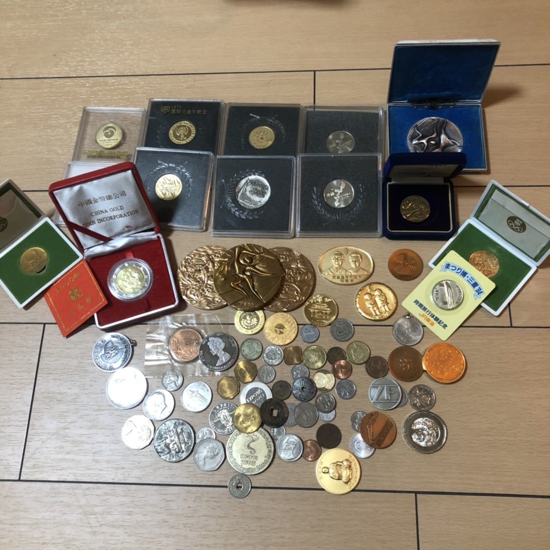 【K-1】コイン/外貨/記念品/メダル/まとめ出し/特売500円スタート/コレクション/贈答品/雑貨