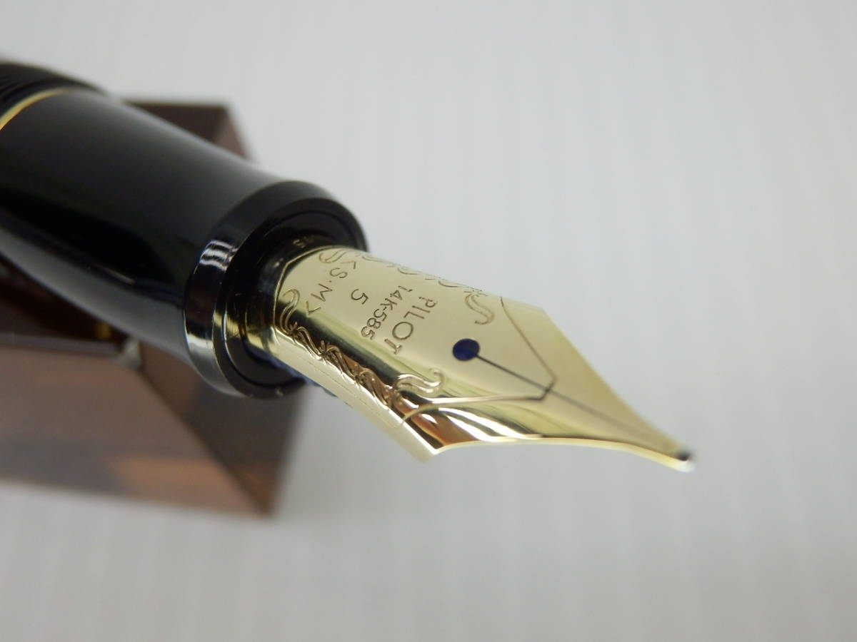 PILOT 未使用 カスタム74 ペン先14金 S.M 万年筆 sf 万年筆