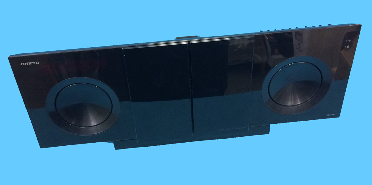 ONKYO CBX-200 CDシステム　コンポ iPhone，iPod，iPad，Bluetooth対応