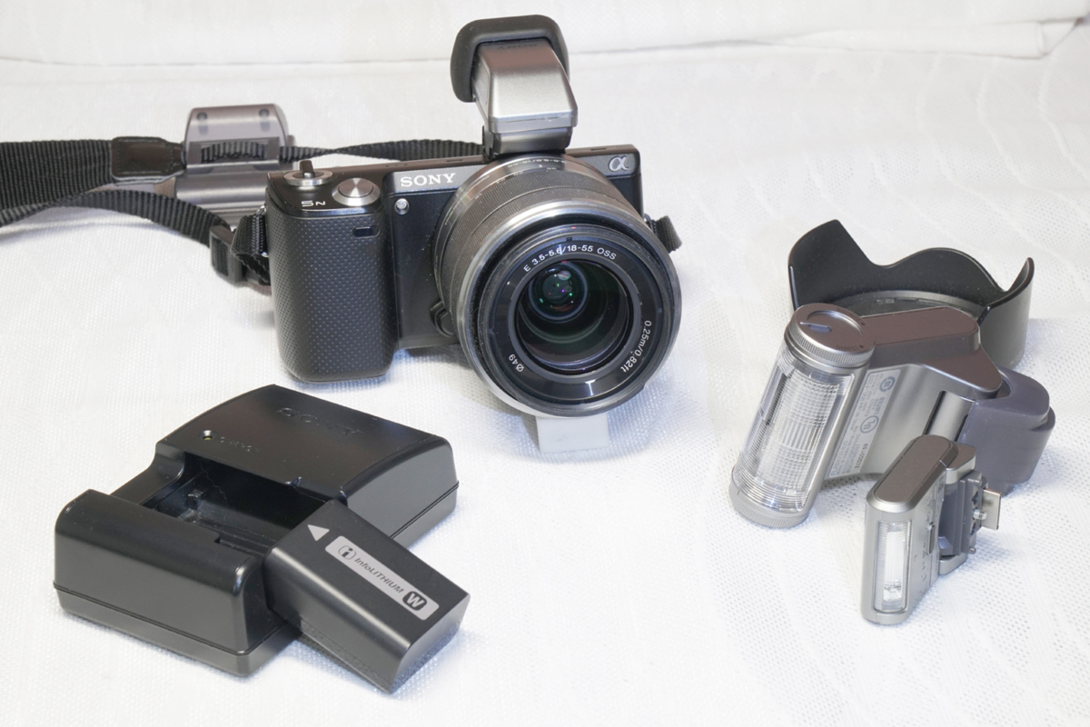 SONY NEX-5N α ソニー ボディ | E : ブラック ミラー 2011レビュー NEX 