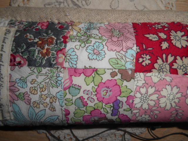 ハンドメイド　リバティパッチワーク　眼鏡ケース　縦型　ピンク_4