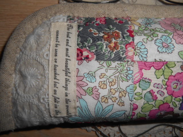 ハンドメイド　リバティパッチワーク　眼鏡ケース　縦型　ピンク_5