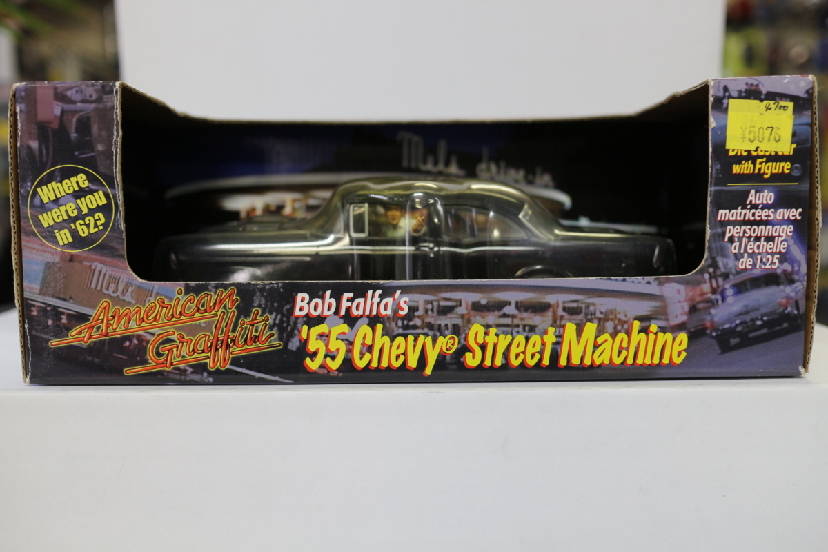 Miniature Revell American Graffiti - '55 Chevy Street Machine - 1/64 - Occasion