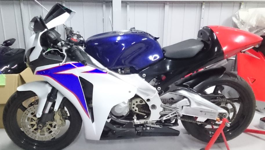 アプリリアrs250後期　cbr1000rr sc59前期フェイス　ワンオフ　スガヤチャンバー　書類あり