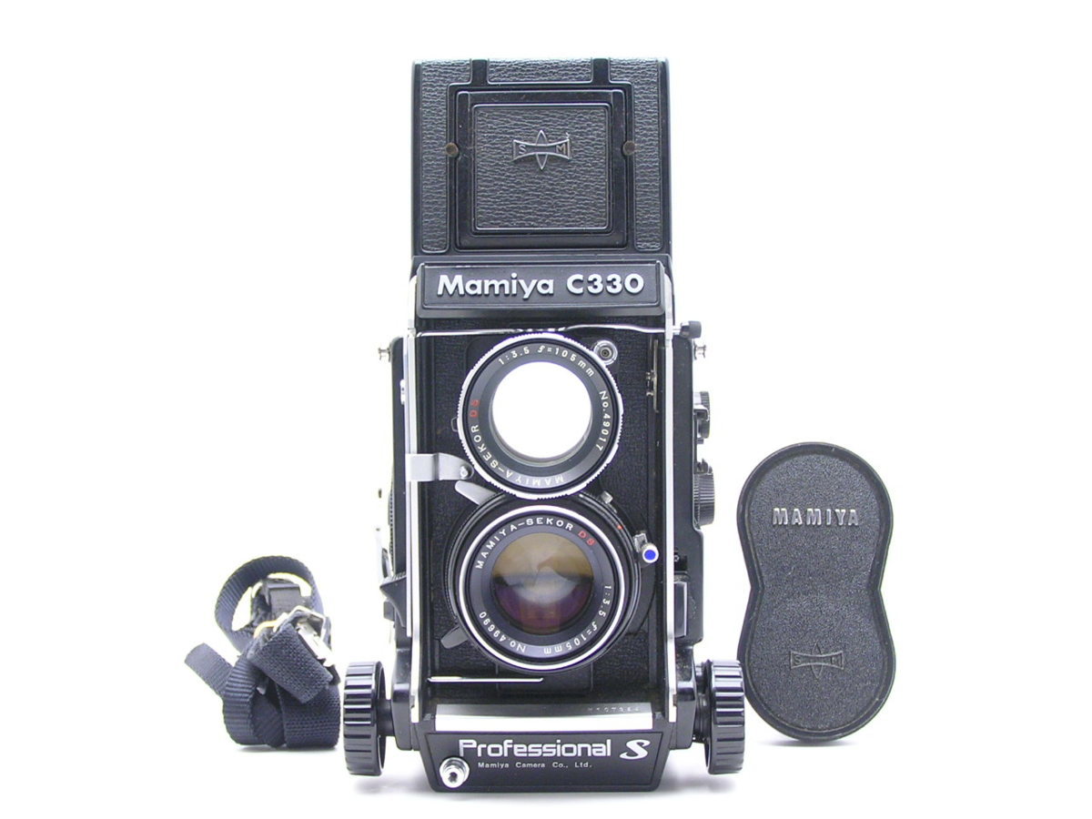 C330 Mamiya Professional 80mm Camera with f2.8 Lens Blue S and